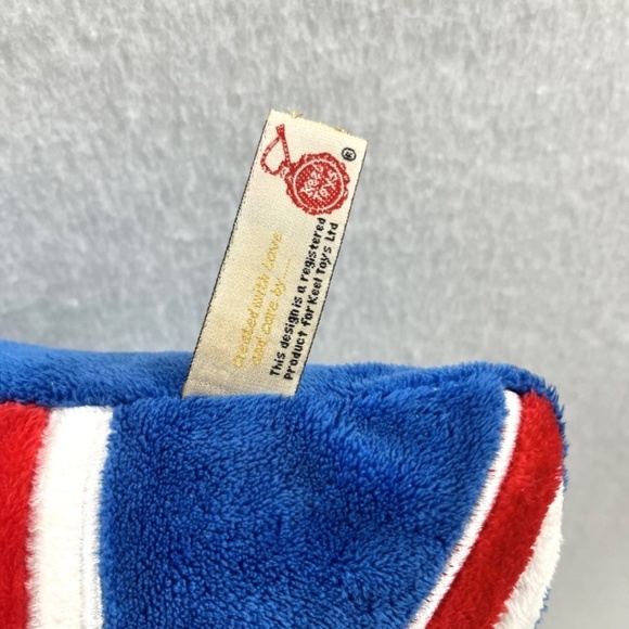 Keel Toys UK 🇬🇧 Travel Pillow Soft & comfy London Souvenir Cushion - Picture 4 of 5